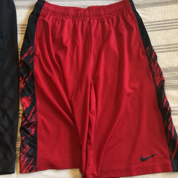 Nike shorts - Picture 3 of 3